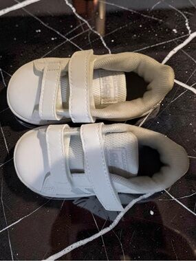 Classic White Kids Velcro Sneakers